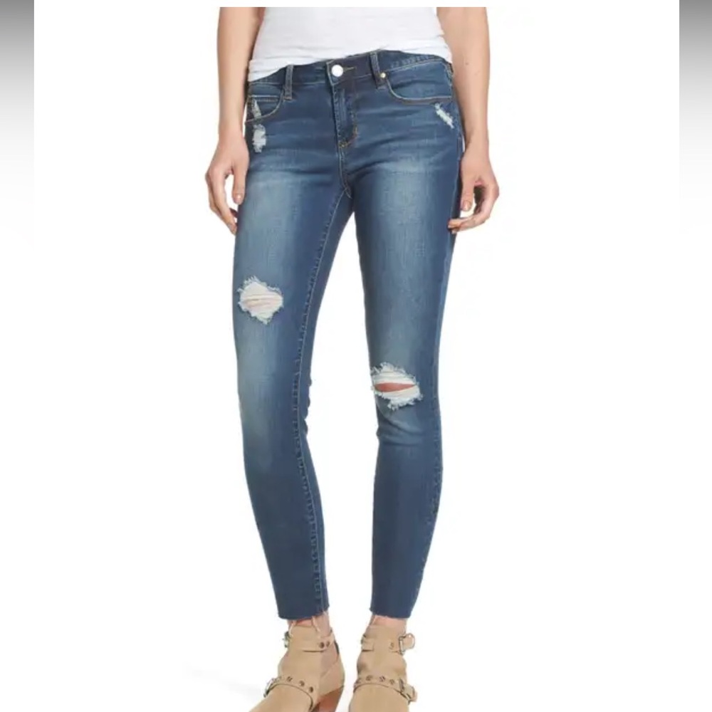 Articles of Society Sarah
Distressed Skinny Jeans (Prairie)